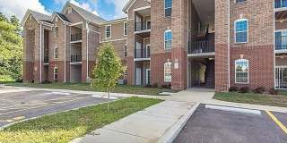 Charming 2BR Condo in Dardenne Prairie MO Gallery 1