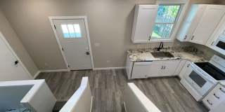 Newly Remodeled 2 Bed 1.5 Bath Home will Large Oversized 2-Stall Garage! Gallery 7
