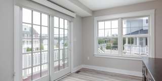 912 Ocean Avenue Gallery 18