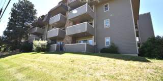 SHORT TERM RENTAL FOR SPRING 2026! 3 Bedroom, 2 Bathroom Penthouse Condo Gallery 3