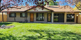 Charming & eclectic Single Family 3 bd. Rambler w/ Loft Space! Charming & eclectic Single Family 3 bd. Rambler w/ Loft Space! Gallery 1