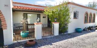 4 Bedroom Furnished in Catalina Foothills with Pool Gallery 1