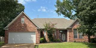 Spacious 5BR/3BA Arlington Home with Flexible Living Space & Fenced Yard -Carpet only in bedrooms! Newly painted! Gallery 1