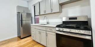 2600 Creston Avenue Gallery 3