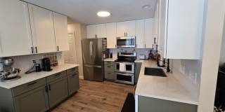 Charming & Spacious Home for Rent in Crystal! Gallery 1