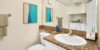 Summit At Warner Center Gallery 118