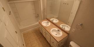 Long Realty & Property Management - 3 Bedroom Condo in Gated Community with Amenities Gallery 19