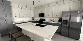 Fully Furnished 4BR + RV Garage Fully Furnished 4BR + RV Garage Gallery 1