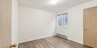 University Court Apartments Gallery 38