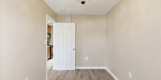 100 WESTWICK Court Gallery 13