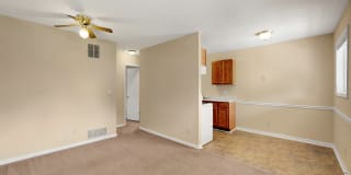 Redstone Commons Gallery 32