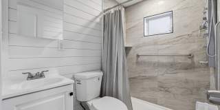 4851 W GANDY BOULEVARD Gallery 23
