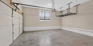 Pet Friendly Four Bedroom! Gallery 33