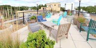 Spacious Studio Apartment in Cleveland Park Gallery 24