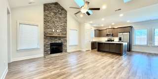 Updated 3 Bedroom High Point Condo with Large Bonus Room! Gallery 5