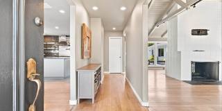 26 Dudley Ct Gallery 1