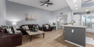 11210 W PUEBLO Court Gallery 6