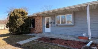 160 Meadows Cir Gallery 1