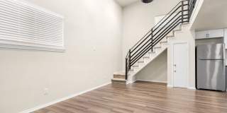 Rosedale Loft Gallery 20
