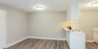 1400 Creekside Apartments CDM Gallery 7