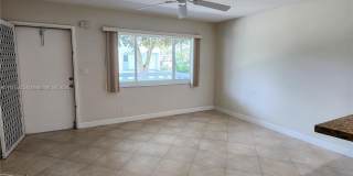 2170 NE 51st Ct Gallery 7