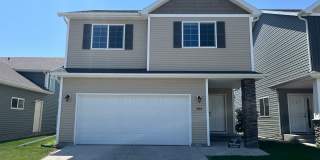 3 Bed 3 Bath Single Family Home Gallery 1