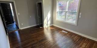 808 Josephine Street Gallery 11