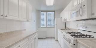 3003 Van Ness Gallery 34