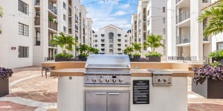 Gables Grand Plaza Apartments Gallery 9