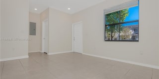 14732 SW 181 Terrace Gallery 5