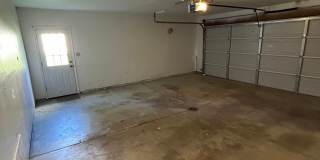 3 Bedroom Stone Facade Colonial with 2 Car Attached Garage  in Strongsville Gallery 52