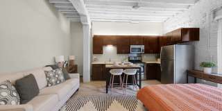 The Cameron North Loop - Affordable Housing Gallery 5