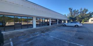 6001 BARTLETT CENTER Gallery 1