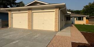 Stunning 2BD/1BA Condo w Garage - Prime Location! Gallery 4