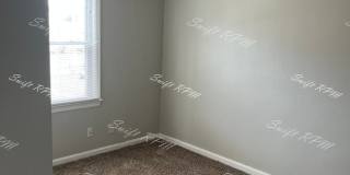 5201 East 12th Street Gallery 13