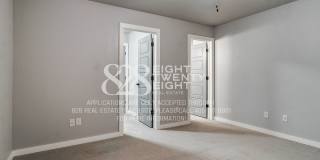 West Normans Best Kept Secret! 3 bd/2.5 bath Beautiful Townhome! Gallery 30