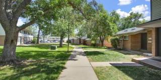 Vesty Park Gallery 52
