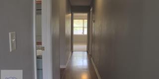 2356 Rowe Street Gallery 10