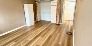 Townhome Style Loft Condo Gated Marina Community + Utilities Included! Gallery 17