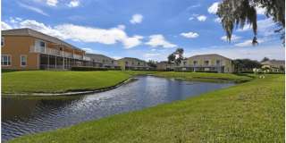 Modern Townhome in quiet neighborhood: 3BR, Pool & Near Disney Gallery 23