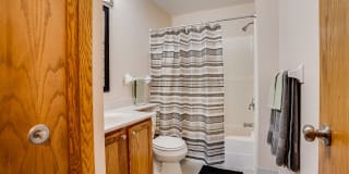 Washburn on the Park Gallery 5