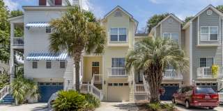 Lovely Townhome Available In Yacht Cove Gallery 1