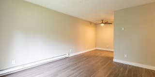 Avana at South Station Gallery 22