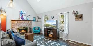 Charming 4bdrm/2bth Cape Cod Conveniently Located in the Rockwood Subdivision of Chesterfield County!! Gallery 6