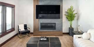 113 Harbor Point Gallery 2