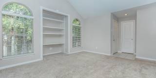White Oak Gallery 30