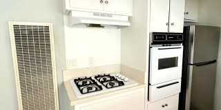1412 Brockton Ave Gallery 5