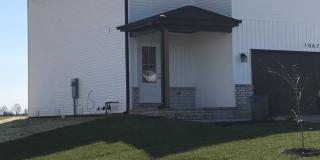 Executive Rental - 4 Bedroom 2.5 Baths Gallery 3