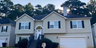 Centrally Located 4 Bed/3 Bath Home w/ Recent Updates! Gallery 1