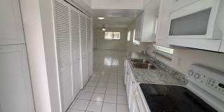 3747 SW Santa Barbara Place Gallery 6